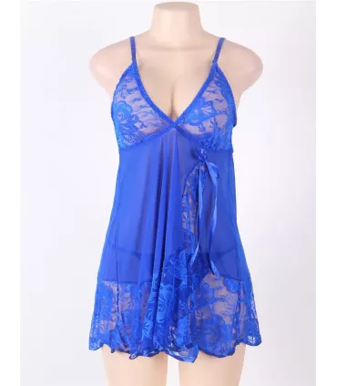 Camisón corto de encaje con escote en V