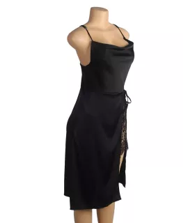Camisón sexy con espalda descubierta