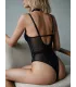 Body de tirantes con cadena de malla negra