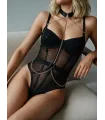 Body de tirantes con cadena de malla negra