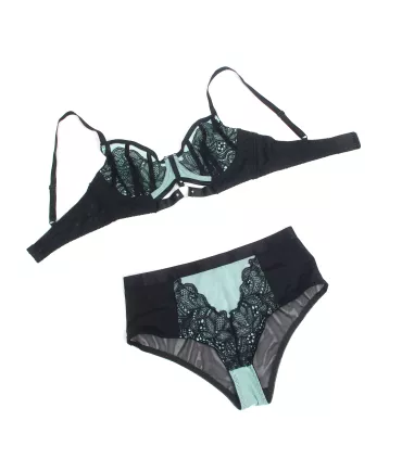 Conjunto de sujetador push-up de malla y encaje