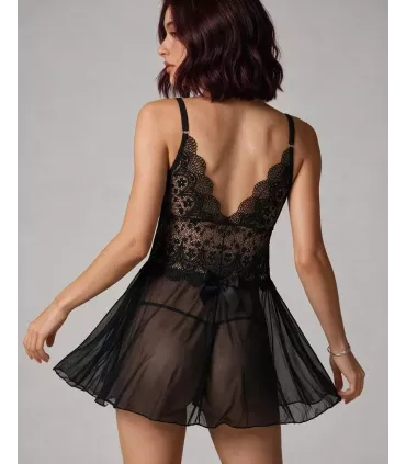Bodydoll con escote en V negro