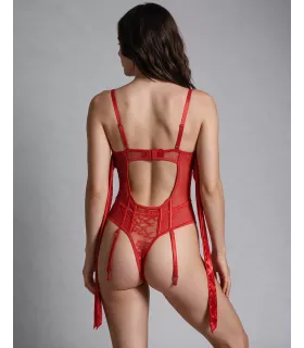 Body de encaje con liguero
